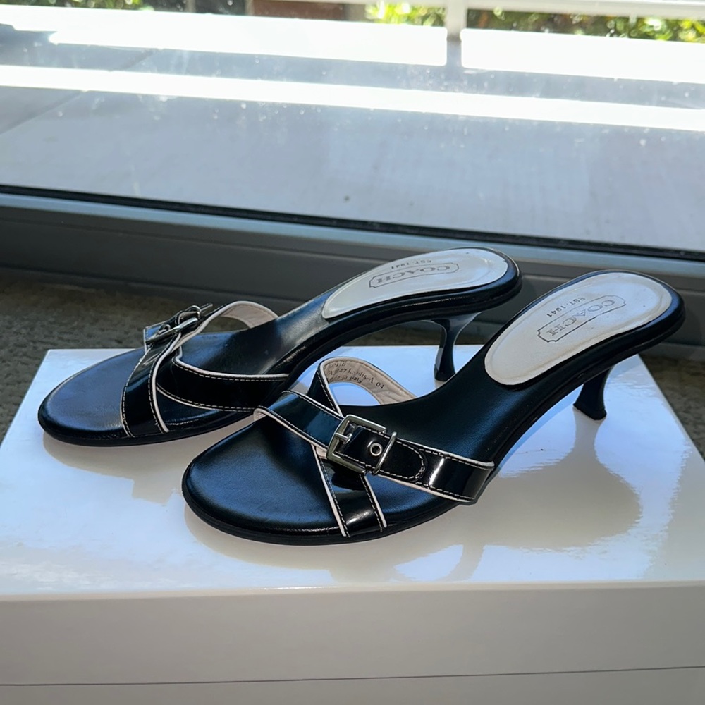 Vintage Coach Kitten Heels